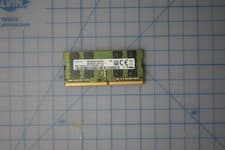 SAMSUNG - 8Gb 1RX8 Memory Module - DDR4 2666 MHz 260 Pin USED M471A1K43DB1-CTD